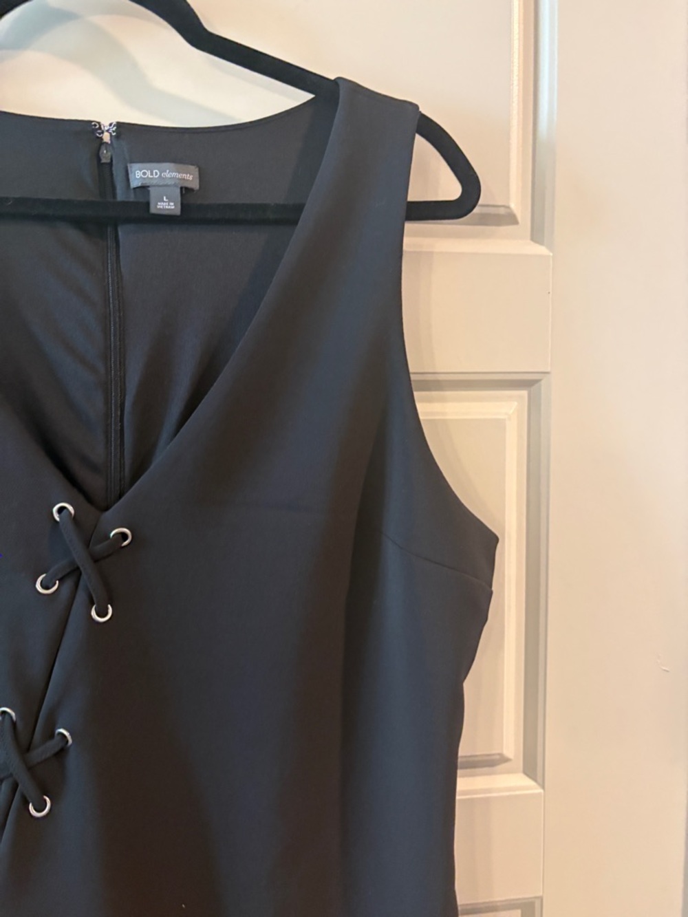 Bold Elements Black Lace-Up Dress Size Large | Sleek Career Chic Bodycon - Picture 4 of 13